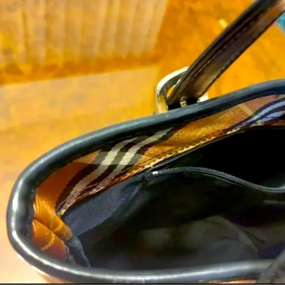 BURBERRY Bucket-shaped tote bag leather check ❤️🌹🌹 - Picture 6 of 13